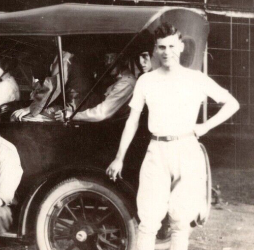 1920s RPPC Soldiers Relaxing Ford Model-T, Off Duty Military Postcard, Unposted - Picture 4 of 4