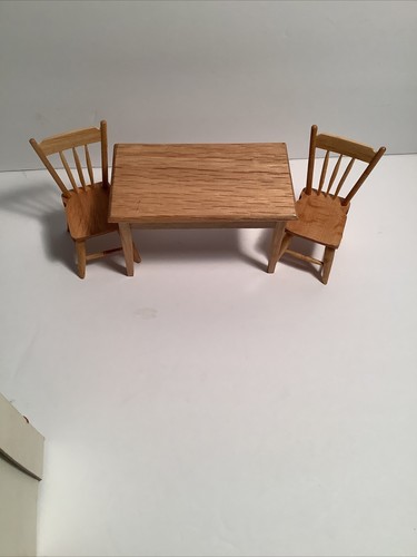 Wooden Dollhouse Kitchen Table & Chairs Miniatures - Picture 6 of 8