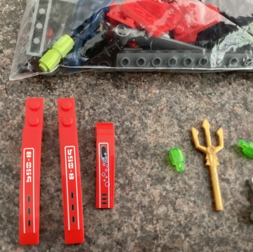 LEGO SEA BED SCAVENGER 8059 ATLANTIS SET WITH BOX & INSTRUCTIONS - Picture 4 of 7