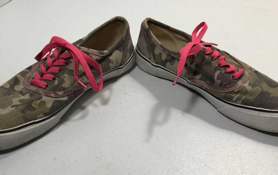 Mossimo Camouflage Camo Athletic Flats Canvas Shoes Womens Size 9 - Image 4 of 4