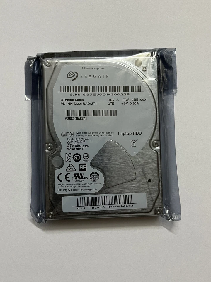 ST2000LM003 Seagate 2TB 5400RPM 32MB SATA 2.5 inch Laptop HDD Hard Disk Drive - Image 2 of 4