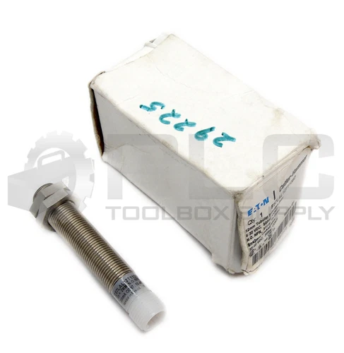 NEW EATON CUTLER-HAMMER E57LAL12T110SD 12MM TUBULAR INDUCTIVE PROX SWITCH