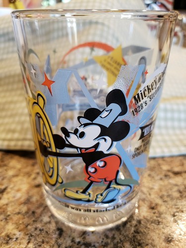 McDonald’s Walt Disney World 100 Years Of Magic Glass Cup Mickey Donald Duck EUC