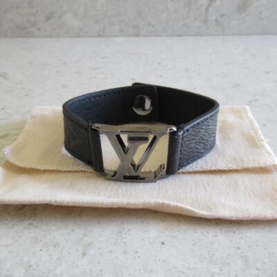 2017 Louis Vuitton Men Eclipse Graphite Hockenheim Bracelet