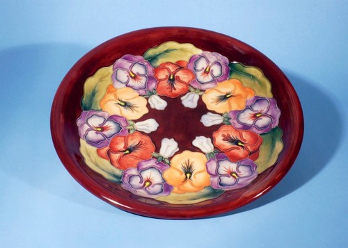 Plato de pensamiento grande Moorcroft diseñado por Rachel Bishop 26 cm * Excelente - Imagen 8 de 8