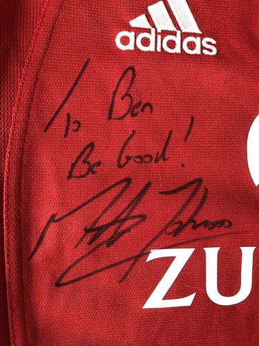 Child’s Rugby Shirt Signed By Martin Johnson - Picture 7 of 7