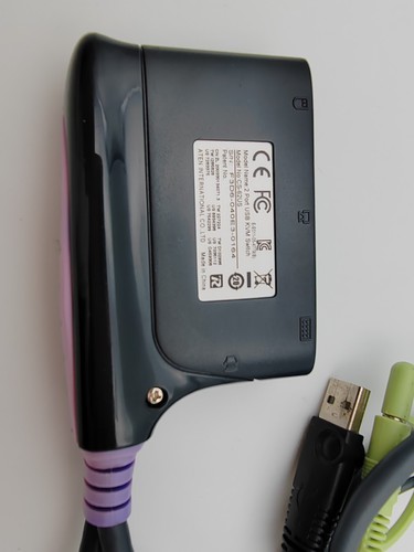 ATEN Commutateur KVM à câble audio/VGA USB à 2 ports (0,9 m) CS62US - Imagen 6 de 7