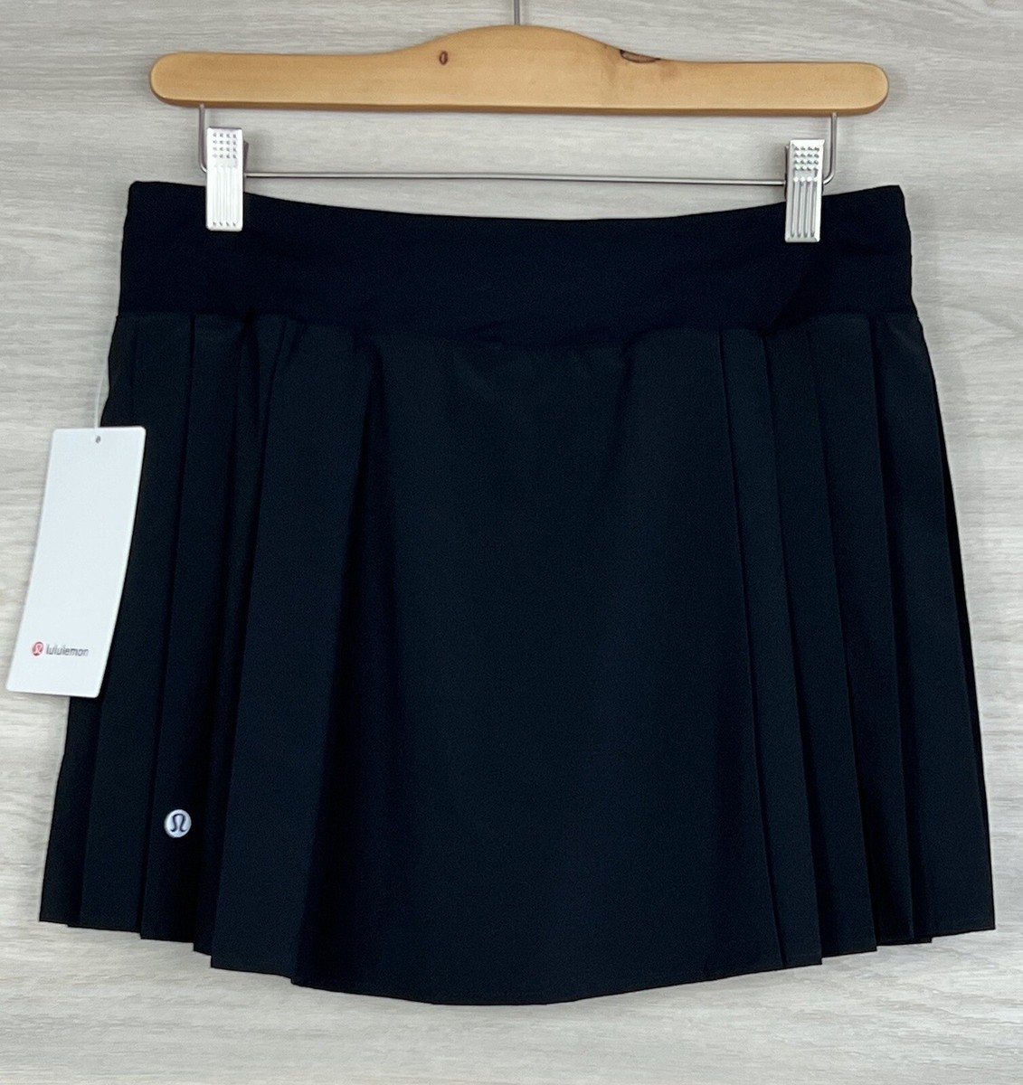 Lululemon Side-Pleat HR Tennis Skirt High Rise Size 8 Black