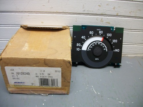GM 16128249 Speedometer Head Chevrolet GMC Truck C/K 1988 - 1991 - Picture 1 of 4