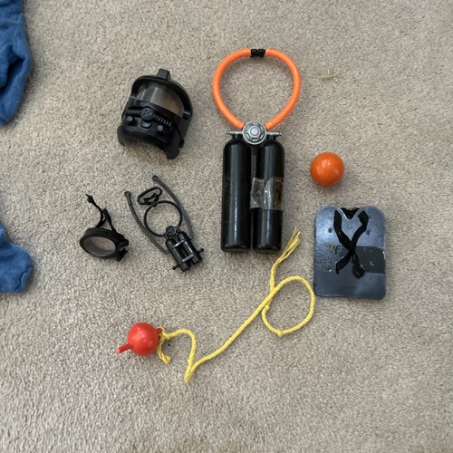 Vintage Tauchausrüstung, Action Man Figur und PALITOY Kleidung Zubehör  - Bild 2 von 6