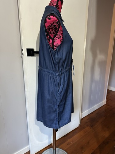 Calvin Klein L Dress Denim Shirt Style Collar Sleeveless Button Up Pockets EUC - Picture 4 of 10