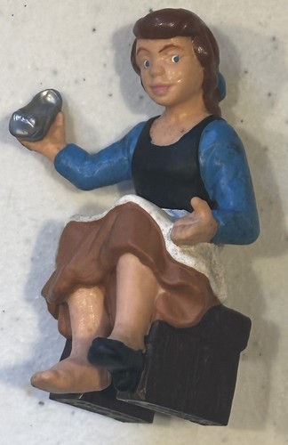 ! Figura PVC Vintage Pintada a Mano Bully Bullyland Alemania Disney Cenicienta - Imagen 4 de 15