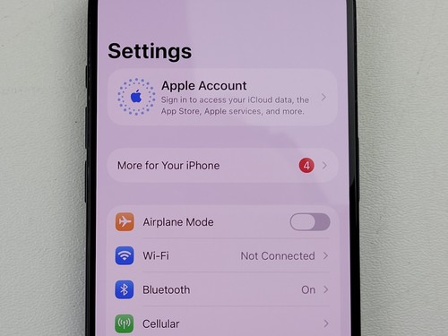 Apple iPhone 15 Pro (A2848) 256GB - Blu Titanio (Sbloccato) - *DANNEGGIATO* - H4011 - Foto 3 di 14