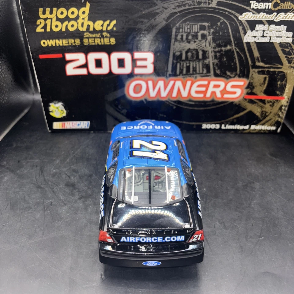 Coche Ricky Rudd Air Force Cross Into The Blue Team Calibre Owners 2003 1 de 2400 Foto 4 de 4