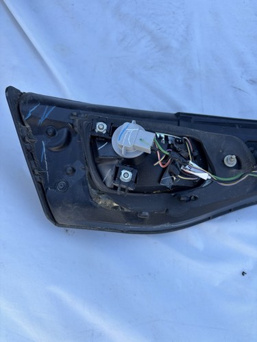 2013 - 2016 Dodge Dart OEM Halogen Rear Trunk Center Third brake Tail Light - Picture 8 of 11