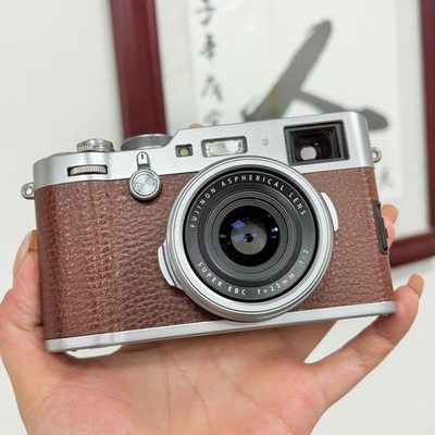 Fujifilm Fuji X100F 24.3 MP APS-C Brown Digital Camera Tested- 100% Working