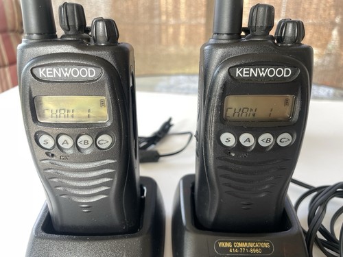 Kenwood VHF 136-174MHz 5W FM NADAJNIKI-ODBIORNIKI TK2212L PARA! - Zdjęcie 2 z 9