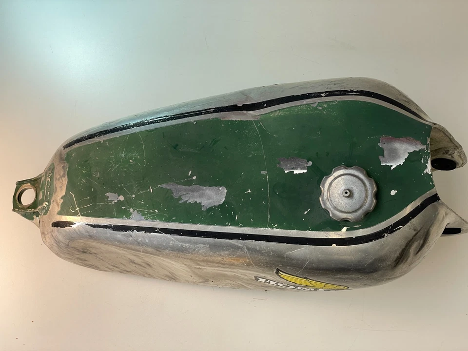 Honda CR250M Elsinore 1973 1974 OEM tanque de gasolina CR 250 principios de 73 Foto 3 de 4