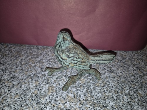 Figura de hierro fundido pájaro en ramita adorno interior o exterior pájaro británico de colección - Imagen 1 de 10