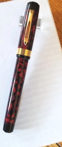 Bexley Fountain Pen Red And Black Marble Monarch Cap And Barrel Assemblies 