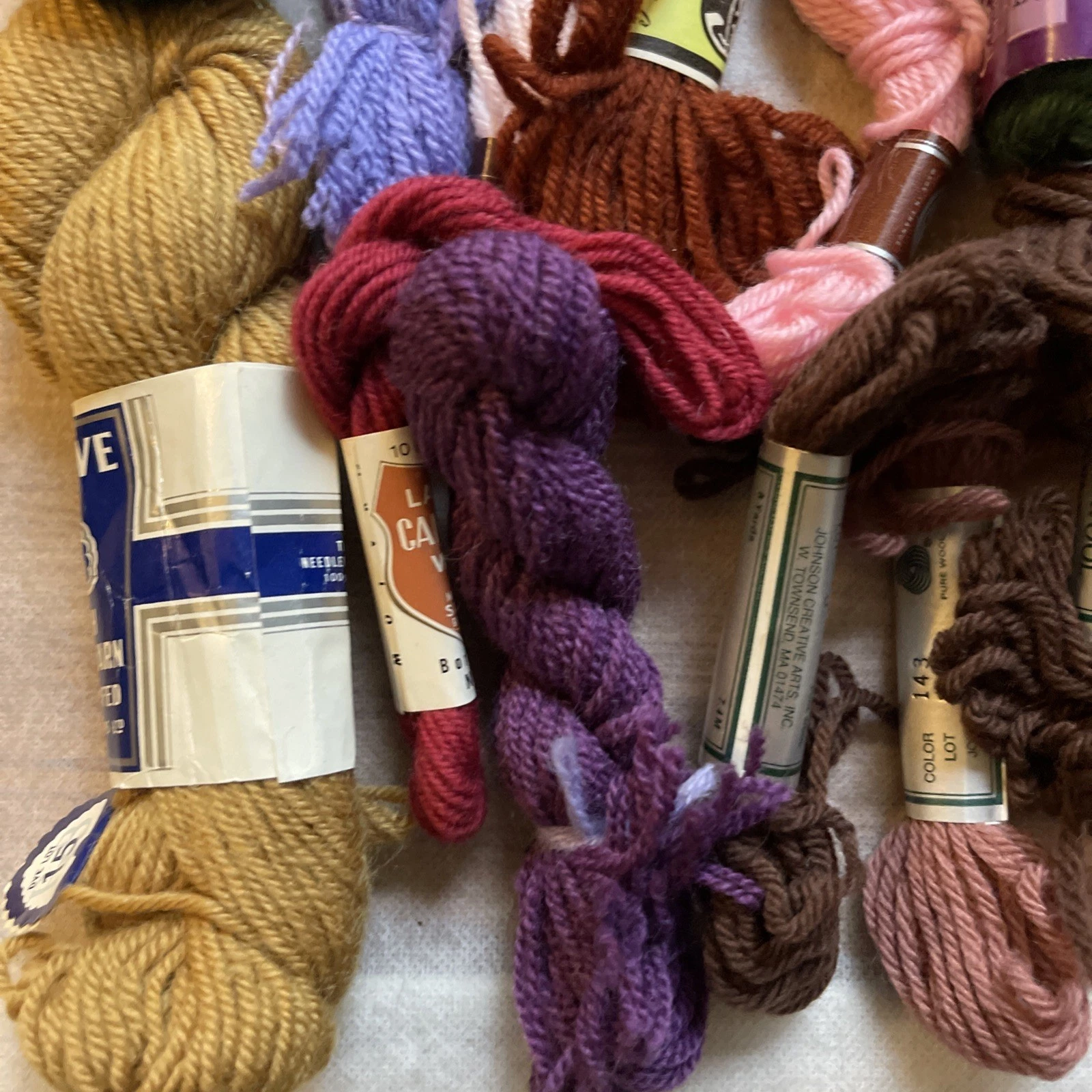 Lot 60 Vintage Wicking Yarn Crewel Embroidery Thread Cards Cross Stitch 15 Oz image 8