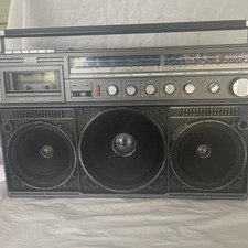 Vintage 1980s Magnavox D8443 Boombox Blaster AM FM Short Wave Cassette Radio