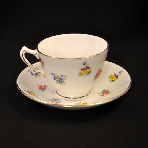 Crown Staffordshire Set of 2 Cups & Saucers Floral Bouquet w/Gold 1930-1974 - Picture 6 of 12