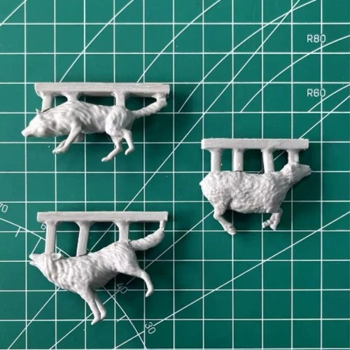 1/35 Wolf Pack & Dead Sheep WWII Unpainted Animal Model Kit Resin Figure Toys - Picture 2 of 3
