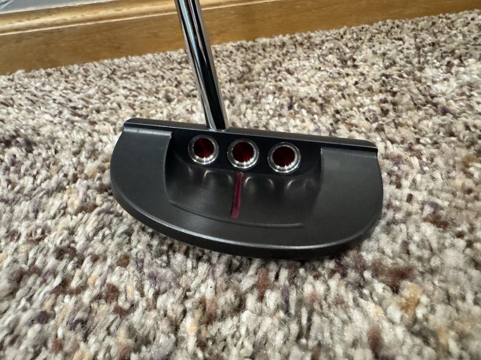 Where can I find a Scotty Cameron Select Golo S5 putter, 34 inches, right-handed