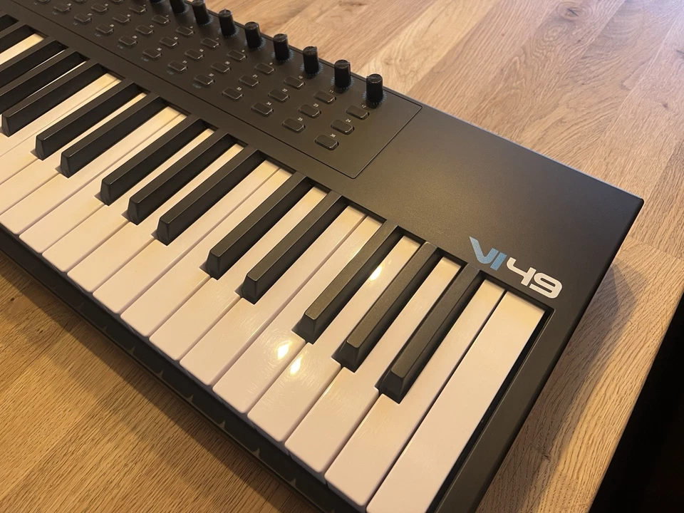 Alesis VI49 Midi Keyboard Controller mit USB-Anschluss Guter Zustand - Bild 3 von 4