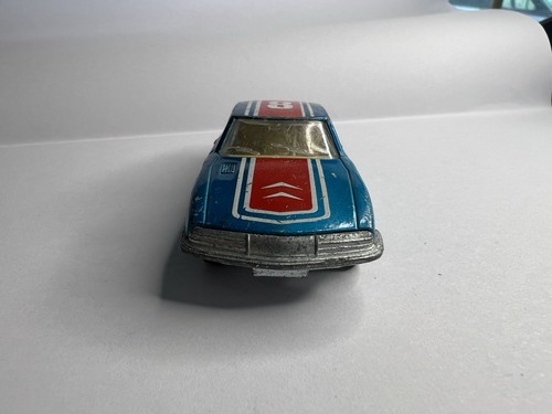Matchbox Superfast Porsche 910 1970 Red (68) and Cite on SM Blue 1971 (51) - Picture 7 of 12