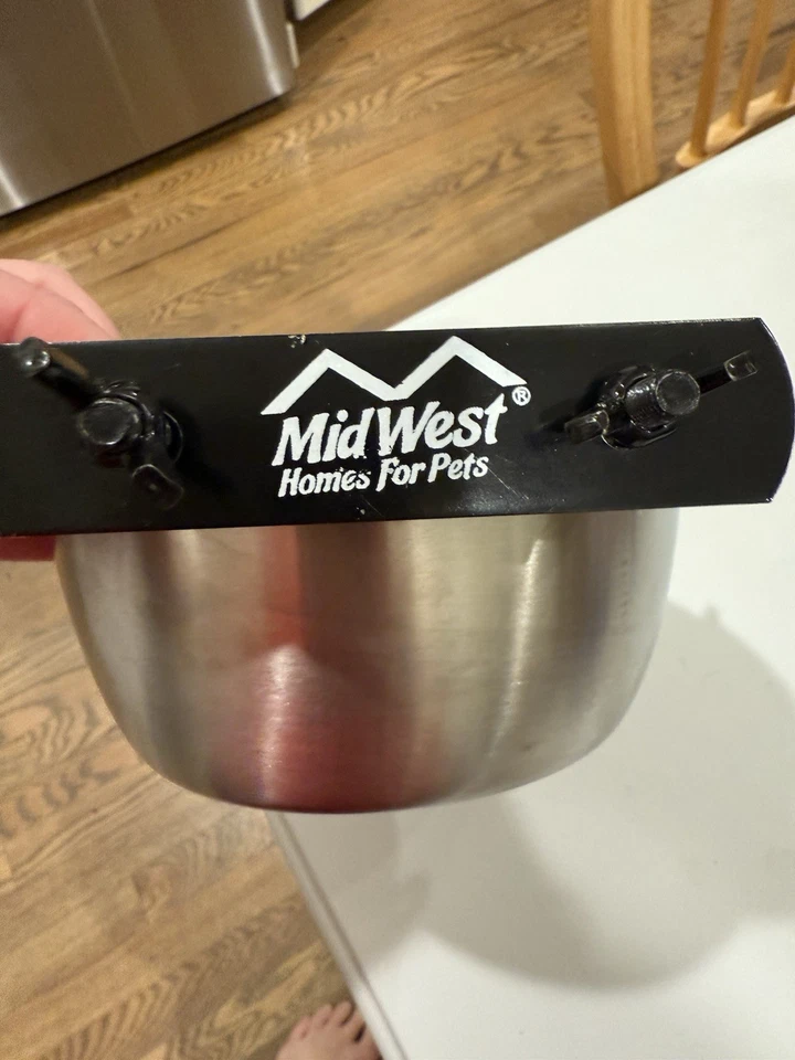 Cuenco de agua y comida Snappy Fit 32 onzas para perros y gatos Foto 4 de 4