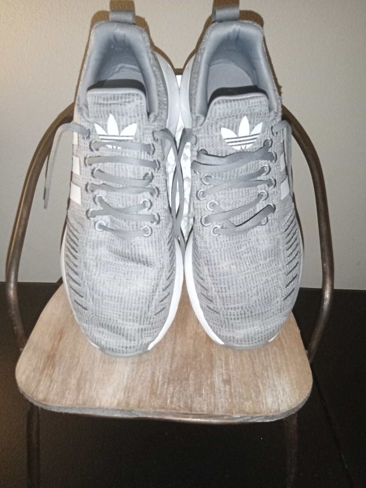 Picture 4 of 5