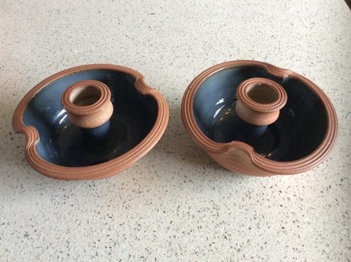 2 x Vintage ARGYLL STUDIO POTTERY SCOTLAND CANDLE HOLDERS by HUGH MacTAVISH *VGC