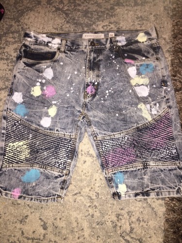 Evolution in Design Paint Jeans Shorts Gr. 38 - Bild 1 von 8