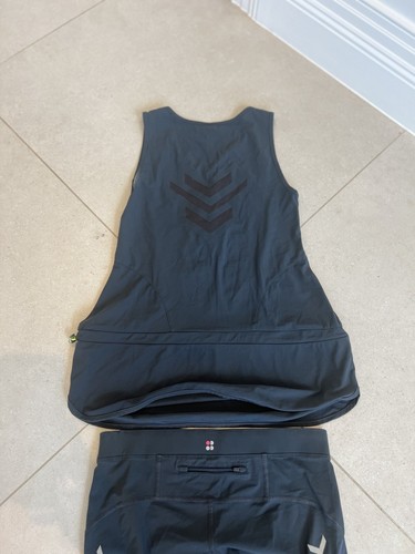 Gym Workout Set Top Small Capri Leggings Medium - Picture 3 of 15
