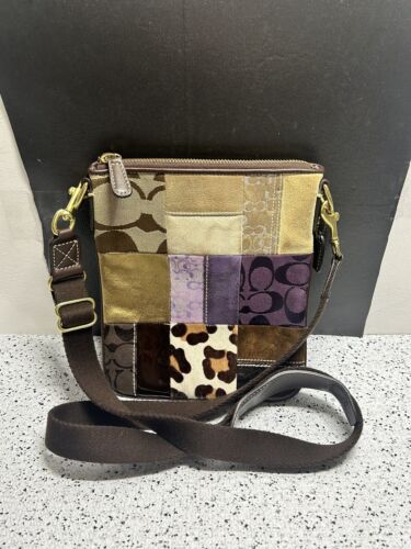 Borsa a mano Coach F10514 patchwork tracolla BoHo 7,5” x 9” piccola usata in ottime condizioni - Foto 2 di 5