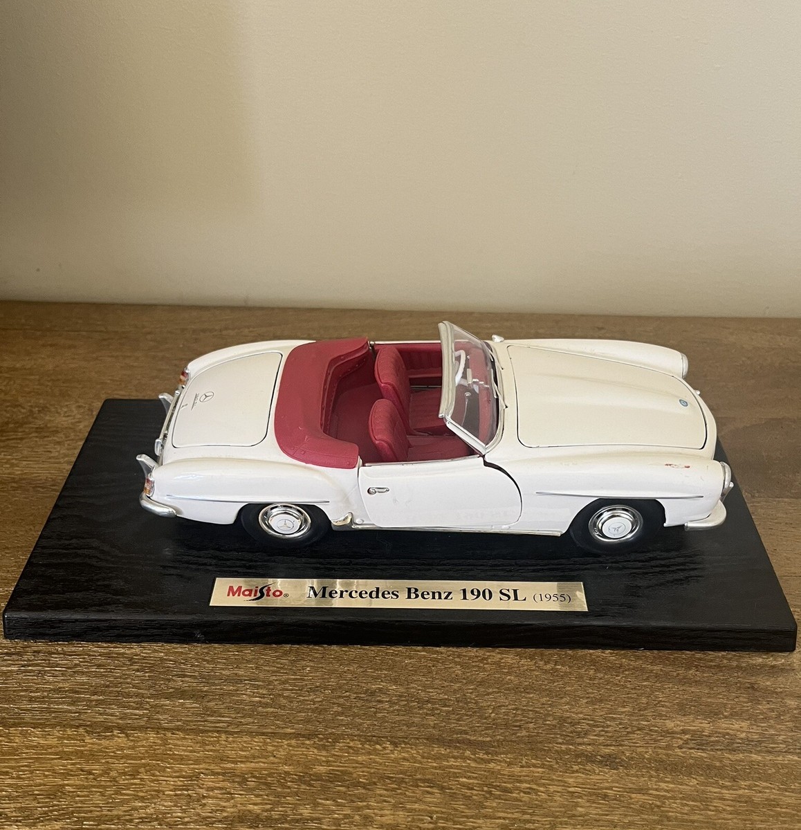 1955 MERCEDES-BENZ-190 SL CONVERTIBLE, Die Cast Metal Model Toy
