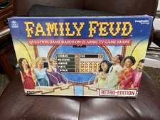 Family Feud Retro Edition 2020 - Spin Master Games - NEW, SEALED