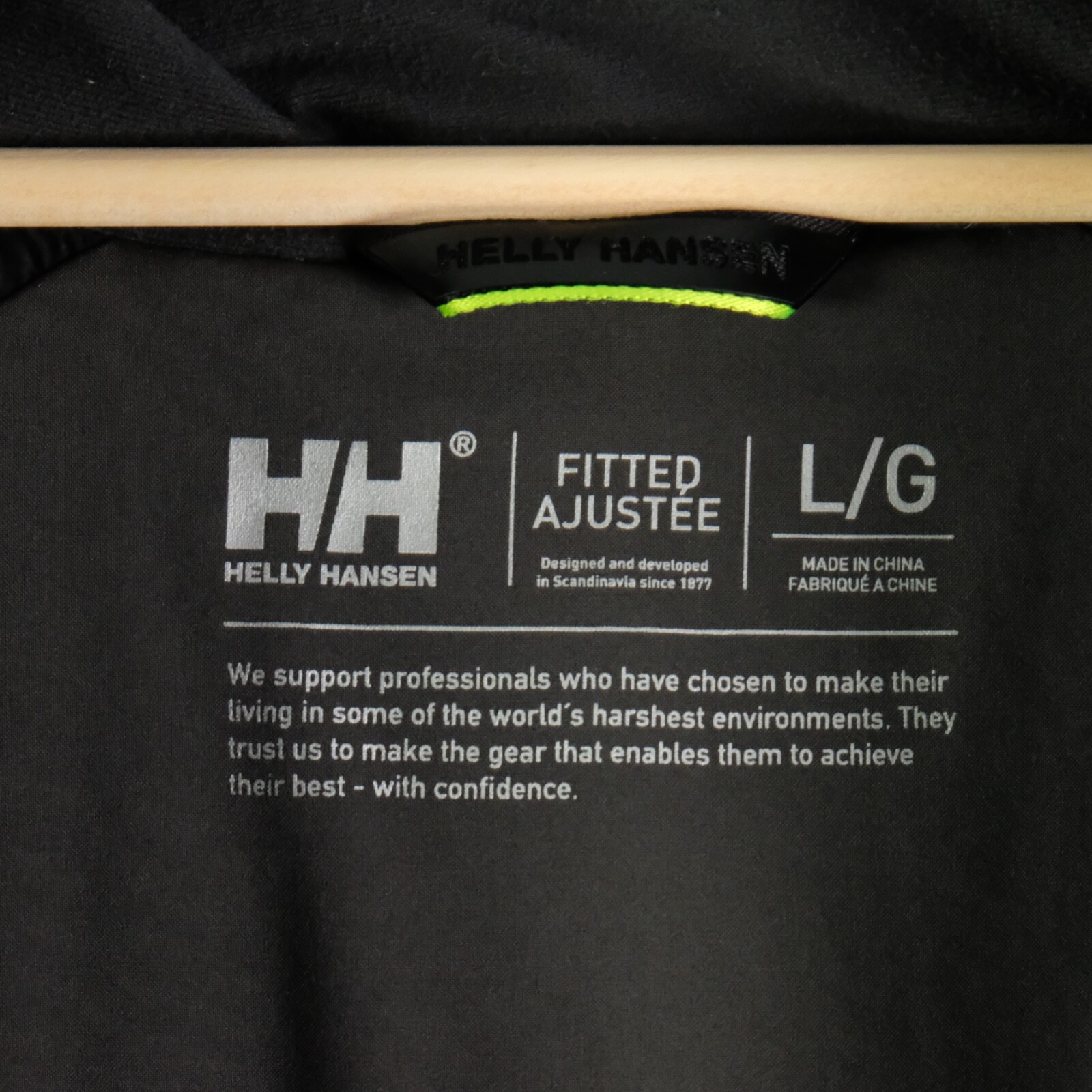 Helly Hansen Winter Jacket Womens Large Black Fit… - image 8