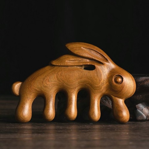 Relaxing Sandalwood Rabbit Massage Comb - Picture 2 of 7