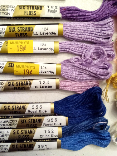 Belding Lily & JP Coats 6 strand Embroidery Floss LOT Needlepoint Project Skeins - Picture 3 of 5