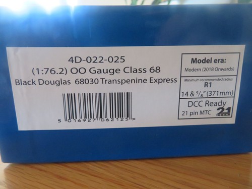 Dapol 4D-022-025 Class 68 Black Douglas 68030 Transpenine Express - OO Gauge - Picture 8 of 8