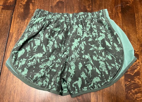 Nike Dri-Fit Black & Green Athletic Running Shorts Women’s Size Medium - Picture 4 of 7