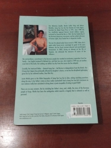 Perfect Hostage, Wintle, Justin. Large Print - Picture 2 of 6