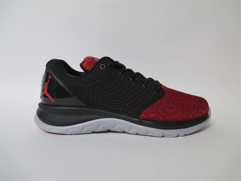 Nike Air Jordan Trainer ST Black Red Grey Wolf Sz 10 Nike Air Jordan Trainer ST Black Red Grey Wolf Sz 10