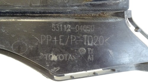 2016 2017 2018 2019 2020 2021 2022 2023 TOYOTA TACOMA FRONT BUMPER LOWER GRILLE - Picture 6 of 7