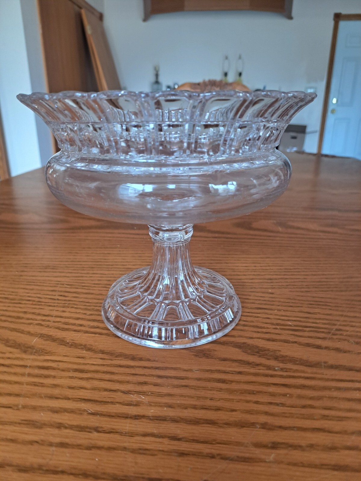 Pattern  Clear Glass Heavy Pressed Glass Pedestal Compote Centerpiece Fruit Bowl