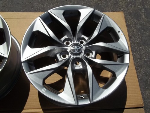 69143 2021-2024 TOYOTA SIENNA 17" WHEEL GRAY ONE (1) GENUINE OEM FACTORY RIMS 17 - Picture 7 of 24