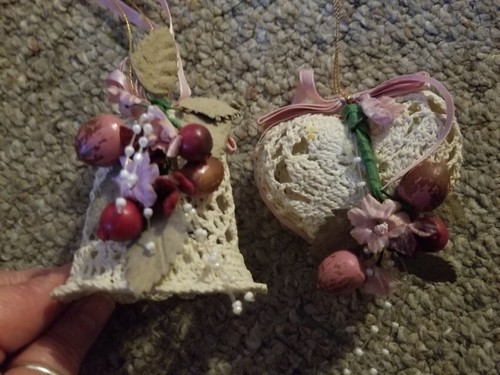 Vintage Handmade Off White and Pink Starched Lace Hearts and Bell Ornament Lot - Picture 1 of 6